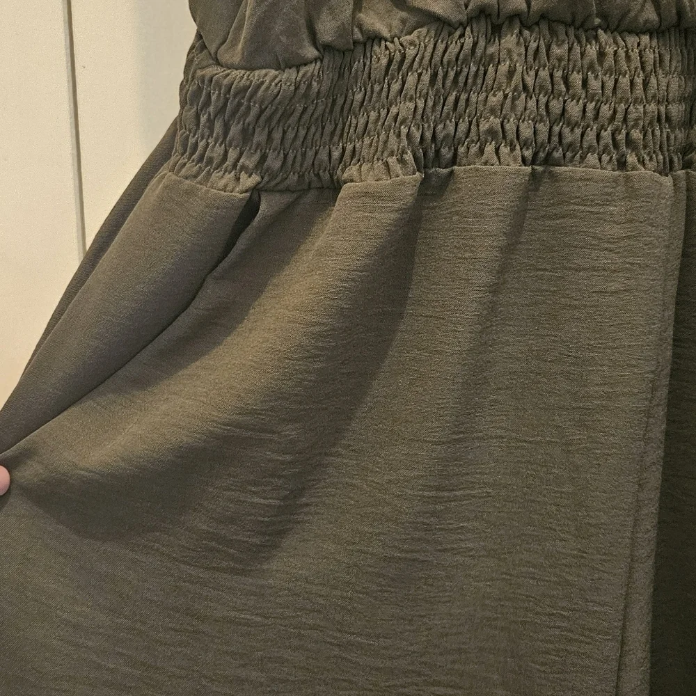 Surplice High Waist Cold Shoulder Strap Jumpsuit Wmn's M Olive Green Flattering - Picture 6 of 9